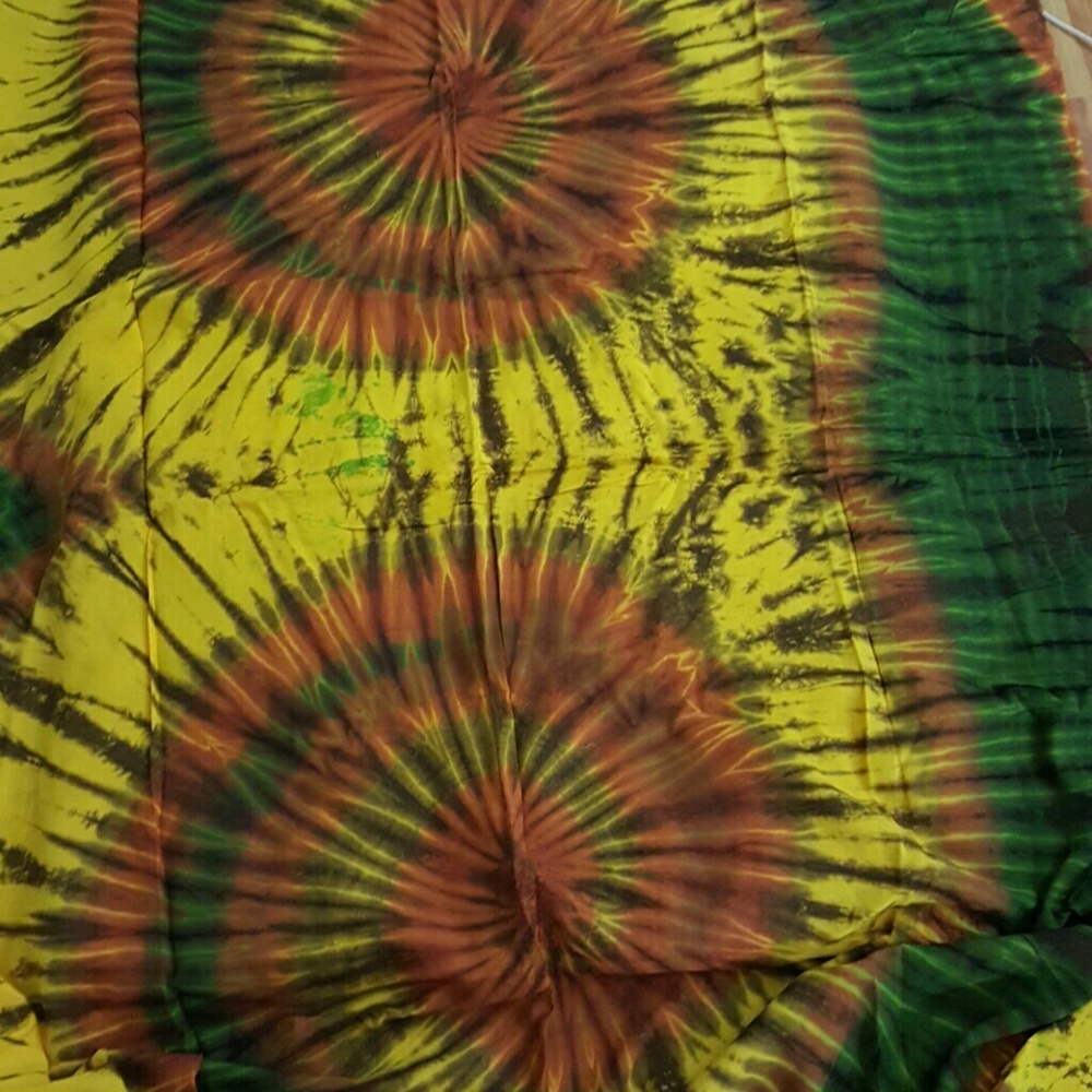 Beach cover up - Picture 2 of 8